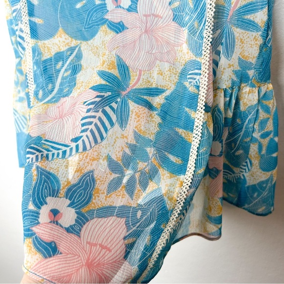 Modcloth Womens Colorful Tropical Floral Print Semi Sheer Short Sleeve Blouse XS - Picture 4 of 6